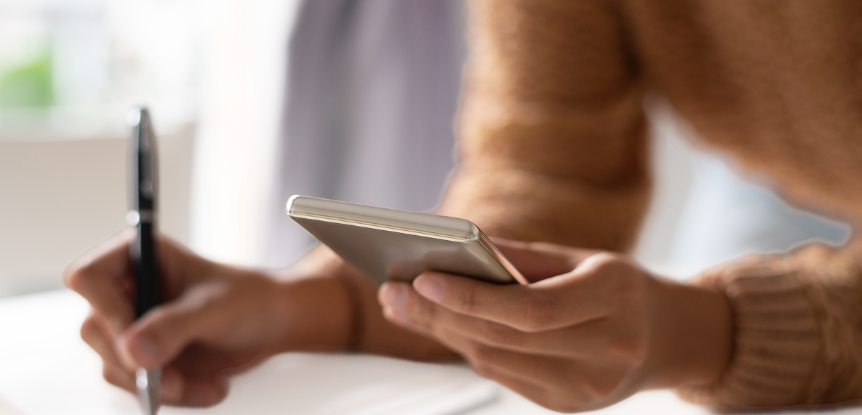 Tablette utilisée pour le suivi annuel d'un 3ème pilier
